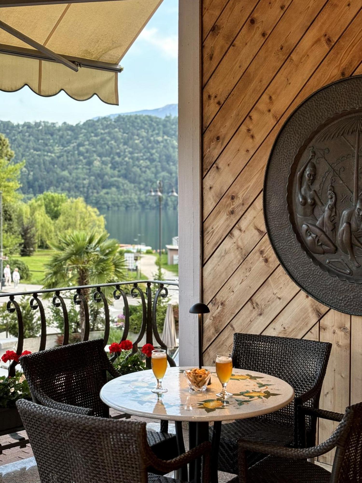 Hotel Ariston レーヴィコ・テルメ エクステリア 写真